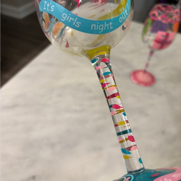 NWOT Set of 2 Hand-Painted Wine Glasses - Picture 8 of 8